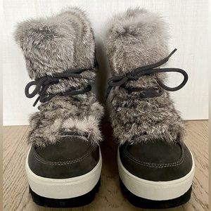 Brand New Cougar Vanora Suede Winter Boot Waterproof - Size 8